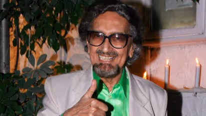 Veteran actor, ad guru Alyque Padamsee breathes his last at 90