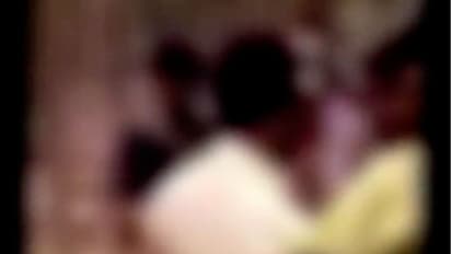 காதலித்து விட்டு திருமணம் செய்ய மறுத்த காதலன்... ஆத்திரத்திரப்பட்டு அலறவிட்ட கல்லூரி மாணவி..!