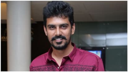 இது ஒரு சதவீதம் கூட வைரஸை தடுக்காது..! இதுவே தீர்வாகும் என நம்புகிறேன்! தயாரிப்பாளர் எஸ்.ஆர்.பிரபு ட்விட்!