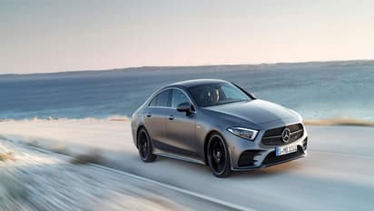 ആഡംബര കാര് വില്പ്പന, ബെന്സിനെ തോല്പ്പിക്കാനാവില്ല!