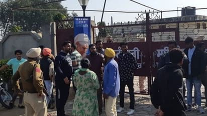 डोभाल ने अमृतसर हमले की केंद्रीय और राज्य की खुफिया एजेंसियों के साथ समीक्षा की