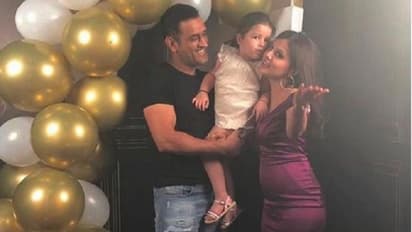 ಸಾಕ್ಷಿ ಧೋನಿ ಬರ್ತ್‌ಡೆ ಪಾರ್ಟಿಯಲ್ಲಿ ಸೆಲೆಬ್ರೆಟಿಗಳ ಸಂಭ್ರಮ!