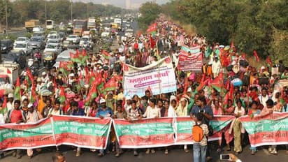 മുംബൈയിലെ കർഷക മാർച്ച് ; പിന്തുണയുമായി പ്രതിപക്ഷ പാര്ട്ടികള്