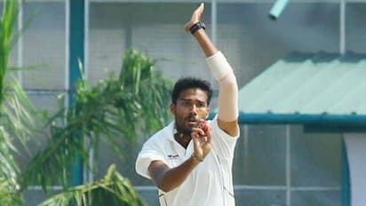 രഞ്ജി: തമിഴ്നാടിനെ ഓള്ഔട്ടാക്കി പേസര്മാര്; കേരളം ബാറ്റിങ് തുടങ്ങി; സഞ്ജു ക്രീസില്