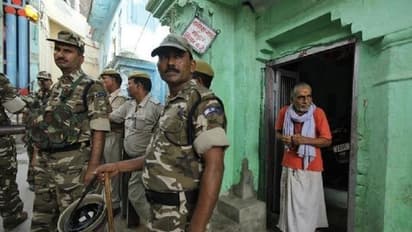 बंदूकों के साए में राम की नगरी