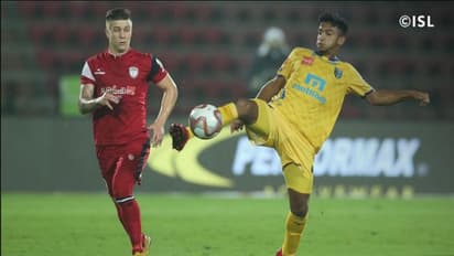 വീണ്ടും ഇഞ്ച്വറി ടൈം ദുരന്തം; ബ്ലാസ്റ്റേര്സിന് തോല്വി