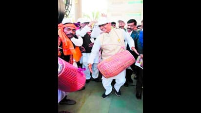 कैसे मध्य प्रदेश में बीजेपी की रीढ़ की हड्डी है आरएसएस का वनवासी कल्याण केन्द्र