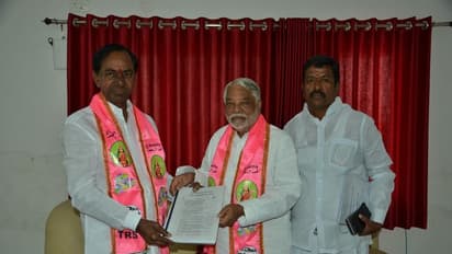 కేసీఆర్కు తాజా ప్రతిపాదనలు: మేనిఫెస్టోకు తుది మెరుగులు