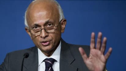 ജെറ്റ് എയര്വേയ്സില് നിന്ന് രഞ്ജന് മത്തായി രാജിവച്ചു