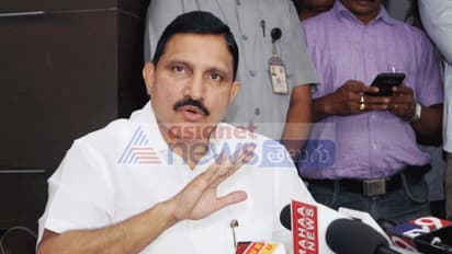 నాకు అంగుళం భూమి వున్నా చూపించండి: బొత్సకు సుజనా సవాల్