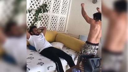 फिल्म में रोल पाने के लिए शर्टलेस होना पड़ा वरुण धवन को