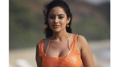 சோதனையிலும் சாதனை படைத்த ஸ்ரீரெட்டி... எந்த நடிகைக்கும் கிடைக்காத வாய்ப்பு..!