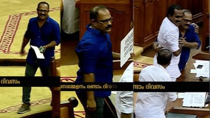 പുത്തന് ലുക്കില് കെ. എം. ഷാജി നിയമസഭയിലെത്തി, ഹര്ഷാരവത്തോടെ പ്രതിപക്ഷം