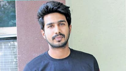 சிகரெட் பிடித்தபடி விஷ்ணு விஷால் போட்ட ட்விட்! வரவேற்ற ரசிகர்கள்!