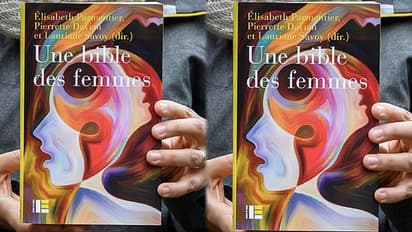 മീടൂ ഇഫക്ട്: പെണ് ബൈബിളുമായി ദൈവശാസ്ത്രജ്ഞര്