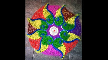 ಎಂಥಾ ಅದ್ಭುತ ಕಲೆ! ಇಷ್ಟು ಚೆಂದ ರಂಗೋಲಿ ಹಾಕ್ಲಿಕ್ಕೆ ಸಾಧ್ಯವೇ?