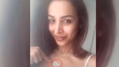 मलाइका ने AM नाम का लॉकेट पहना, क्या दे रही हैं अपने और अर्जुन के रिलेशनशिप का हिंट?