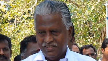 வேப்பனஹள்ளி எம்.எல்.ஏ.வா, ராஜ்யசபா எம்.பி.யா..? எதை ராஜினாமா செய்வது.. குழப்பத்தில் கே.பி.முனுசாமி..!