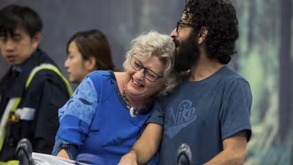 ഏഴ് മാസത്തെ എയര്പോര്ട്ട് ജീവിതത്തിന് വിട; സിറിയന് അഭയാര്ത്ഥി ഹസ്സന് കാനഡയിലെത്തി