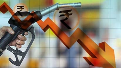 Petrol, Diesel Price Today: ರಾಜ್ಯದ ಹಲವು ಜಿಲ್ಲೆಗಳಲ್ಲಿ ಪೆಟ್ರೋಲ್, ಡೀಸೆಲ್ ದರ ಇಳಿಕೆ!