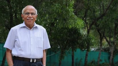 இருதய அடைப்பா ? அதை நீக்க வேண்டாம் என்கிறார் இந்த டாக்டர் !! அவர் என்ன சொல்கிறார் ?