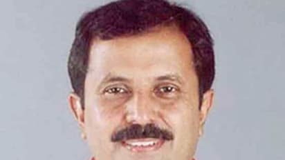 రాష్ట్రాన్ని లిక్కర్ తెలంగాణగా మార్చేశాడు.. చంద్రశేఖర్ రావును.. చంద్రలిక్కర్ రావుగా పిలవాలి.. మధు యాష్కీ గౌడ్