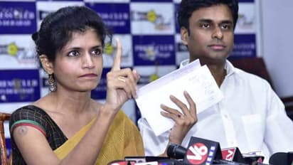 కోదండరామ్కు షాక్...టీజేఎస్ ఉపాధ్యక్షురాలు రచనా రెడ్డి రాజీనామా