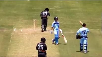 6ಕ್ಕೆ 6 ಸಿಕ್ಸರ್‌.. ಅಲ್ದೇ ದ್ವಿಶತಕ...ಯಾರಪ್ಪಾ 19 ವರ್ಷದ ಆಟಗಾರ?