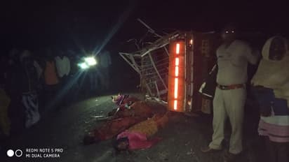 ಬೆಳಗಾವಿಯಲ್ಲಿ ಭೀಕರ ರಸ್ತೆ ಅಪಘಾತ: 6 ಮಂದಿ ದುರ್ಮರಣ