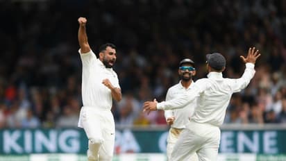 അഡ്ലെയ്ഡ് ടെസ്റ്റ്: വിജയലക്ഷ്യത്തിലേക്ക് ഓസീസ് വിറച്ച് വിറച്ച് തുടങ്ങി