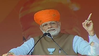 कांग्रेस देश की सारी बीमारियों की जड़ : मोदी