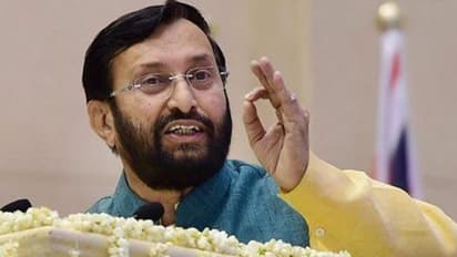 Javadekar aims high for #SelfieWithSapling, joined by stars