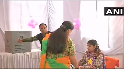 राजस्थान और तेलंगाना में विधानसभा चुनाव के लिए मतदान शुरू