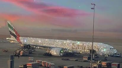 സാമൂഹ്യ മാധ്യമങ്ങളിൽ വൈറലായ 'വജ്ര വിമാന'ത്തിന് പിന്നിലെ സത്യം