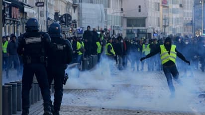 Who are France’s yellow vest protesters and what do they want?