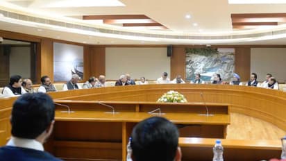 ಬಿಜೆಪಿ ಸೋಲಿಸಲು ಸೇರಿದ ಸಭೆಗೆ ಅಖಿಲೇಶ್, ಮಮತಾ ಗೈರು