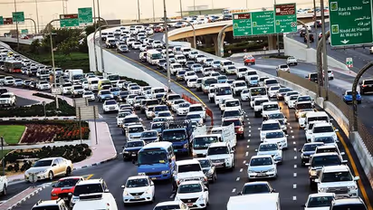 ദുബായില്‍ വാഹനാപകടം; എട്ട് പേര്‍ മരിച്ചു, ആറ് പേര്‍ക്ക് പരിക്ക്