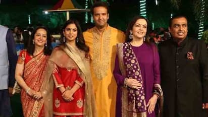 ఈషా అంబానీ పెళ్లి ఖర్చు ఎంతో తెలుసా...?