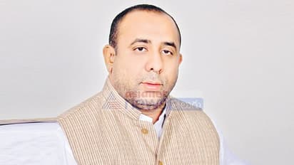 టీఆర్ఎస్ లో గుర్తింపు లేదు, రాజీనామాకు సిద్దం: షకీల్ సంచలనం