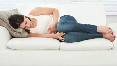 പിരീഡ്സ് ദിവസങ്ങളിൽ ഈ ഭക്ഷണങ്ങൾ കഴിക്കൂ, അസ്വസ്ഥതകള് കുറയ്ക്കും