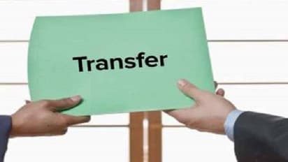 बदलने लगी हैं सरकारी बाबूओं की ‘निष्ठा’, कांग्रेस को साधने में जुटे नौकरशाह