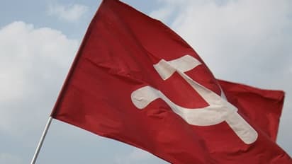 ഏരിയാ കമ്മിറ്റി അംഗങ്ങൾ കൂട്ടരാജി പ്രഖ്യാപിച്ചു. പത്തനംതിട്ട സിപിഎമ്മിൽ പുതിയ പ്രതിസന്ധി