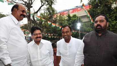 ఓటమిపై కాంగ్రెస్ నేతల పోస్టుమార్టం (ఫొటోలు)