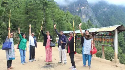 दिल्ली के बुजुर्गों के लिए मुफ्त तीर्थयात्रा योजना, ऐसे उठाइए लाभ