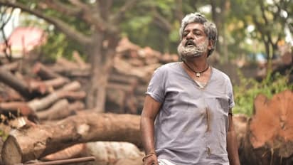 ಯೋಗರಾಜ್‌ ಭಟ್ರು, ’ಬೆಲ್‌ ಬಾಟಂ’, ಮರಕುಟುಕ ಗೆಟಪ್ಪು, ಏನಿದು ಹೊಸ ಲುಕ್?