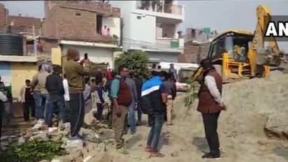 स्कूल की दीवार गिरने से 2 बच्चों की मौत के मामले में प्रधानाध्यापक गिरफ्तार