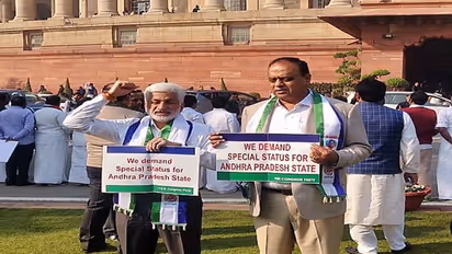 YSR Congress leader Vijayasai Reddy lashes out at Chandrababu Naidu on Twitter