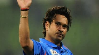 ಹರಾಜಿನ ಬಳಿಕ ಒಂದಾದ ಗುರು-ಶಿಷ್ಯರು..! ತೆಂಡುಲ್ಕರ್ ಟ್ವೀಟ್ ಅಪ್ಪಟ ಬಂಗಾರ