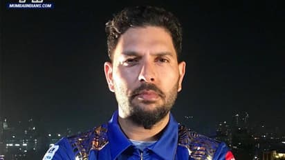 യുവരാജിനെ ജേഴ്സിയില് അവതരിപ്പിച്ച് മുംബൈ ഇന്ത്യന്സ്