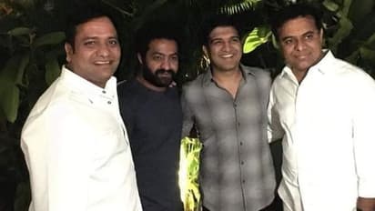 ఎన్టీఆర్ తో కేటీఆర్.. వైరల్ అవుతోన్న ఫోటో!